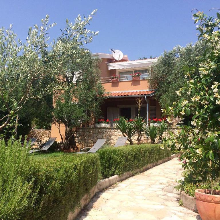 Apartman Mare Maslenica Exterior foto